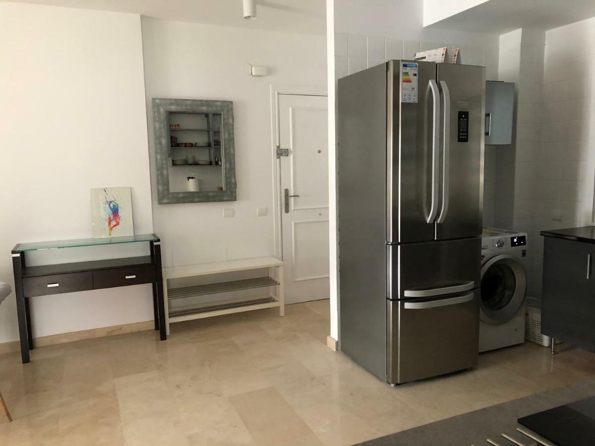 Seashape Apartment In 马尼尔瓦 外观 照片